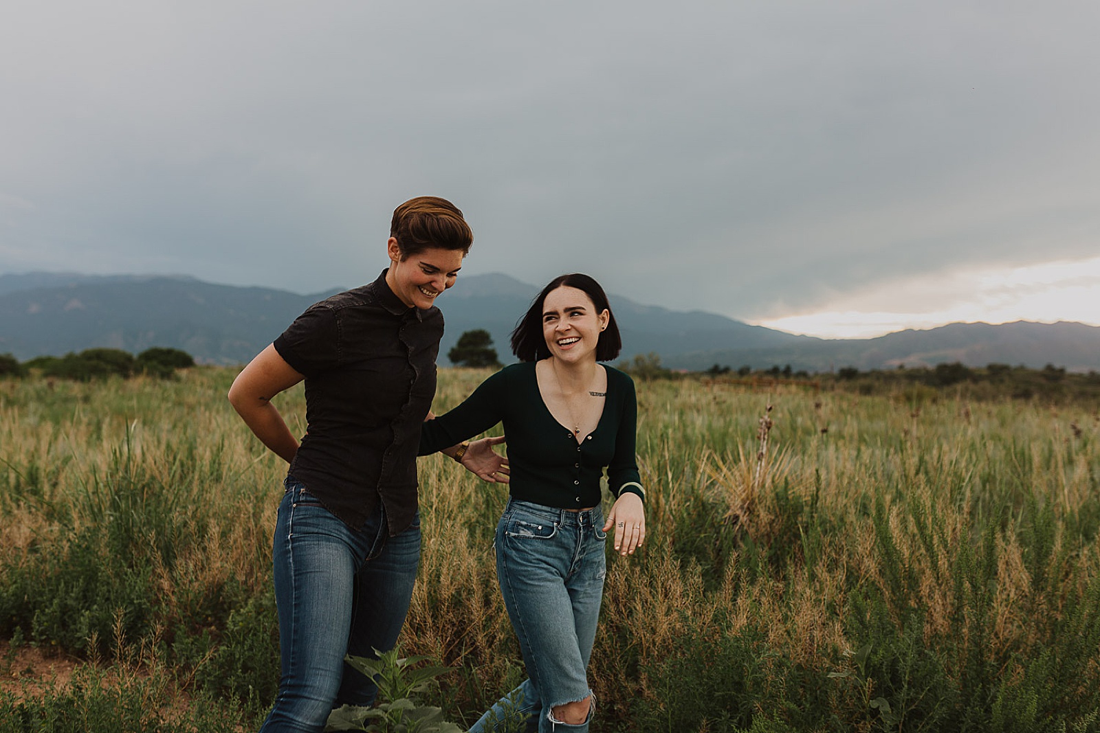 Casual Colorado Springs engagement photos in Palmer Park by Caitlyn Cloud Photography