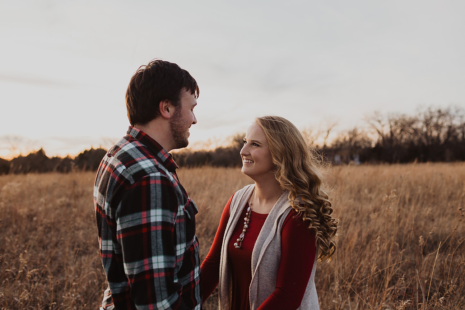 Winter Christmas in Wichita Engagement Photos by Caitlyn Cloud Photography