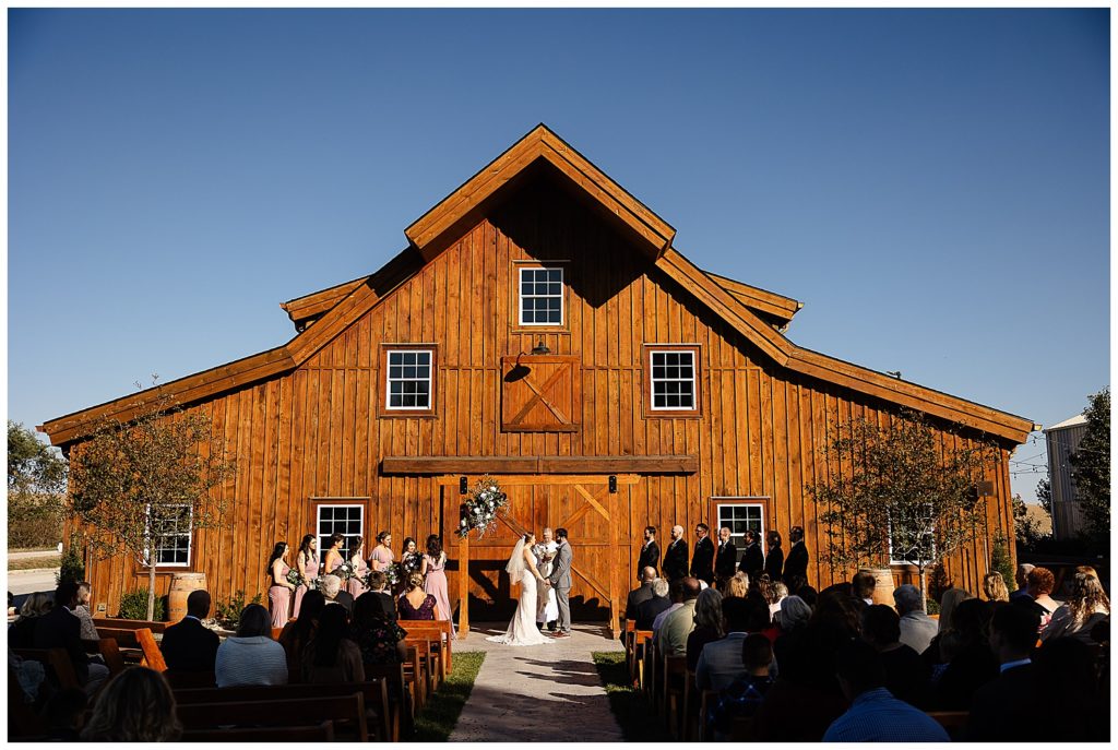 Wedding at Heartland Country Barn